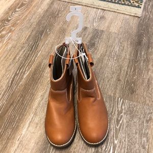 NWT cognac little girl boots size 1
